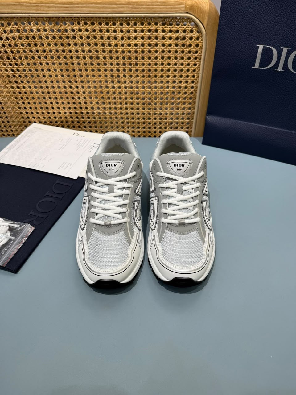 Dior b30